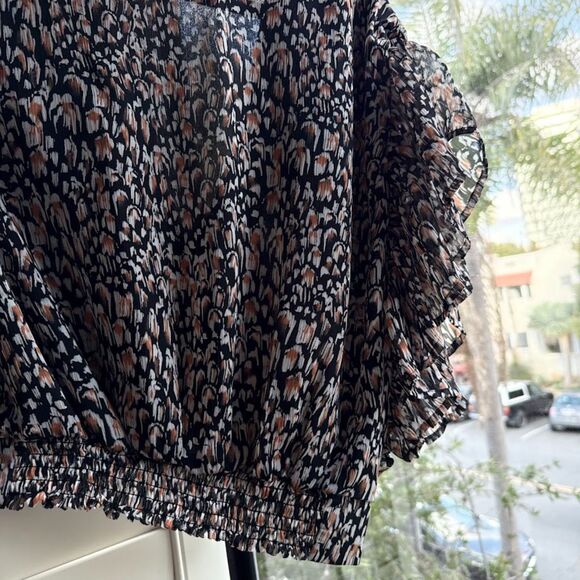 Express Flutter Surplice Wrap Top in Abstract Feather Print Black White Tan - Picture 9 of 11